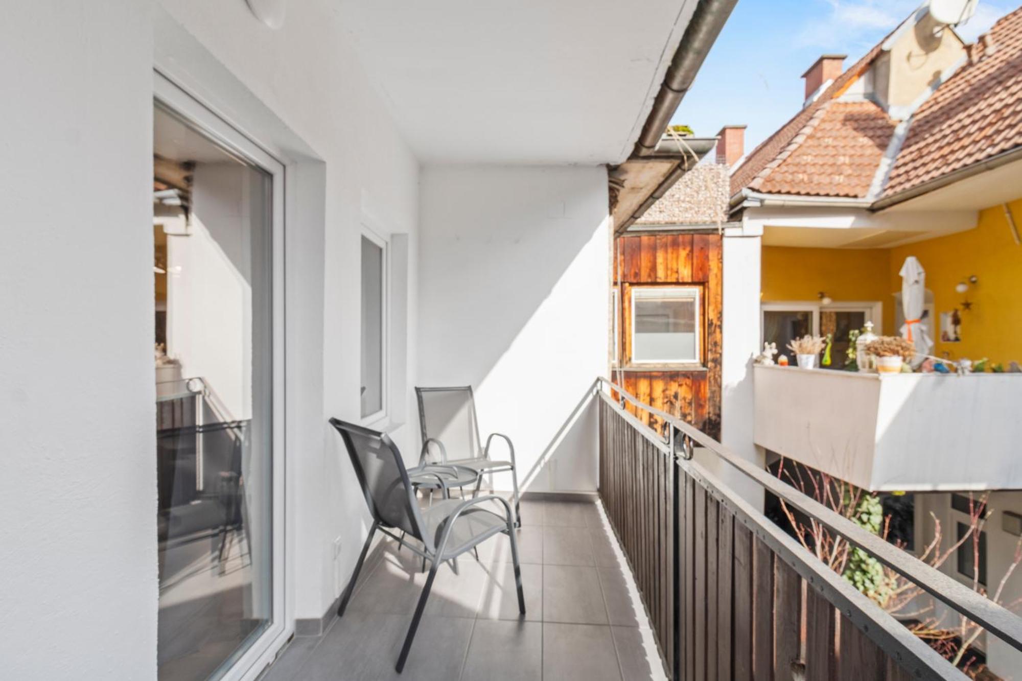 Stilvolles Zuhause Mit Terrasse Apartamento Bruck an der Mur Exterior foto