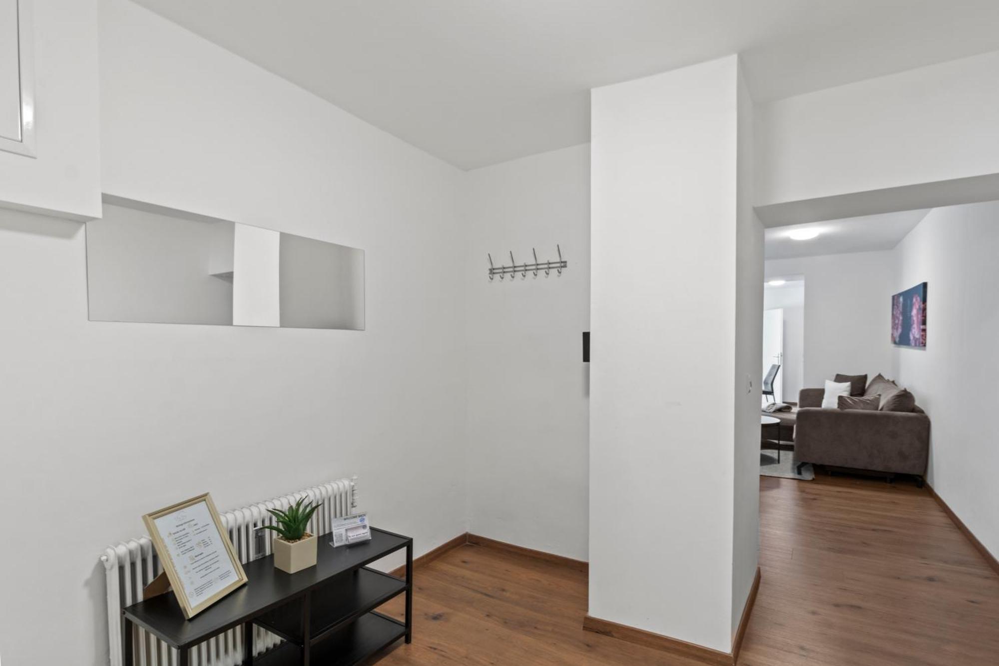 Stilvolles Zuhause Mit Terrasse Apartamento Bruck an der Mur Exterior foto