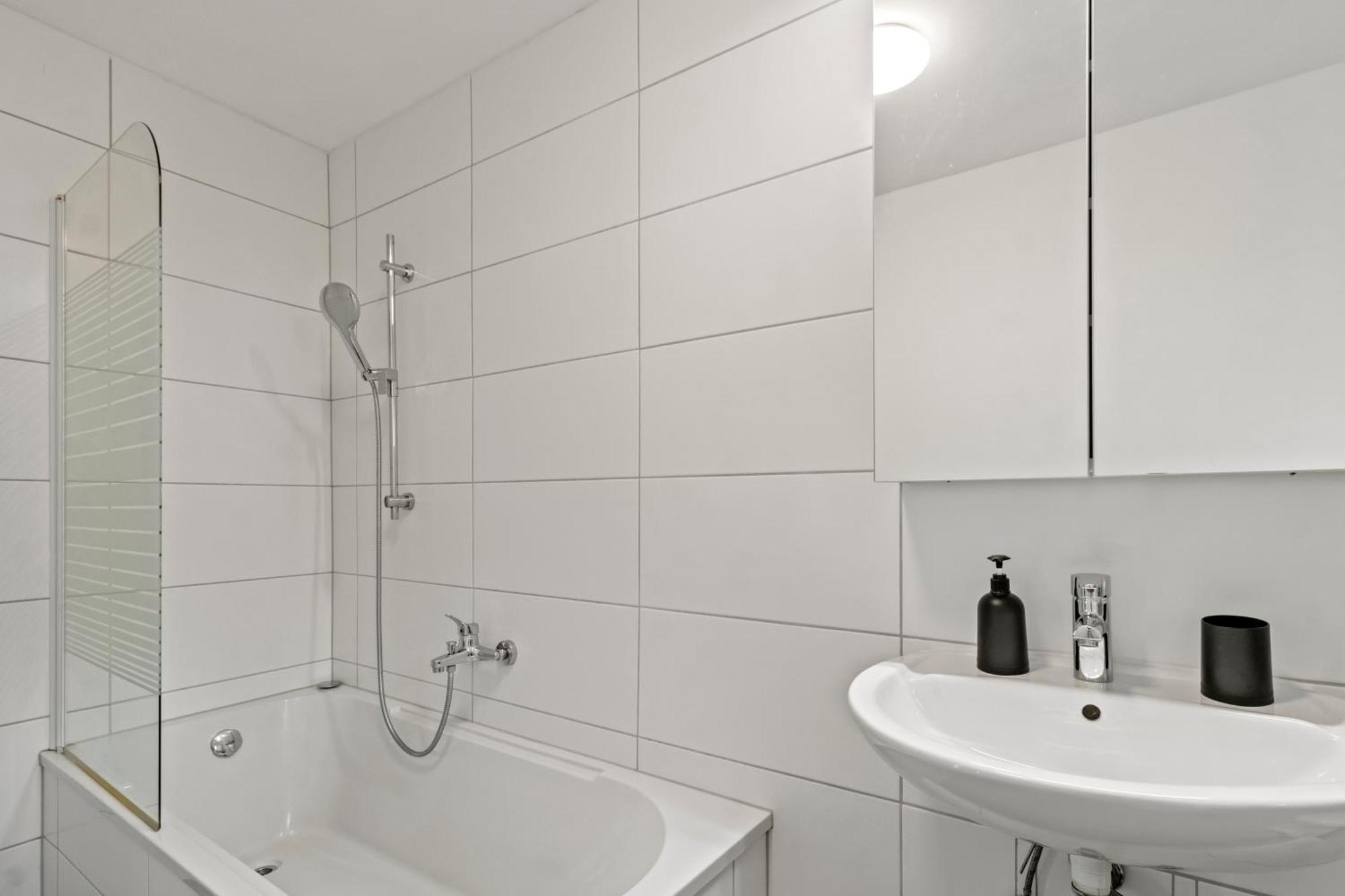 Stilvolles Zuhause Mit Terrasse Apartamento Bruck an der Mur Exterior foto